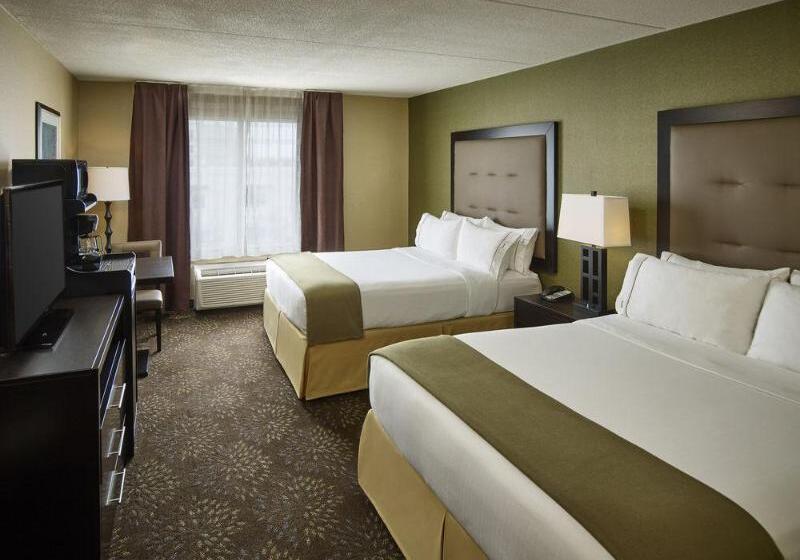 ホテル Holiday Inn Express And Suites Timmins