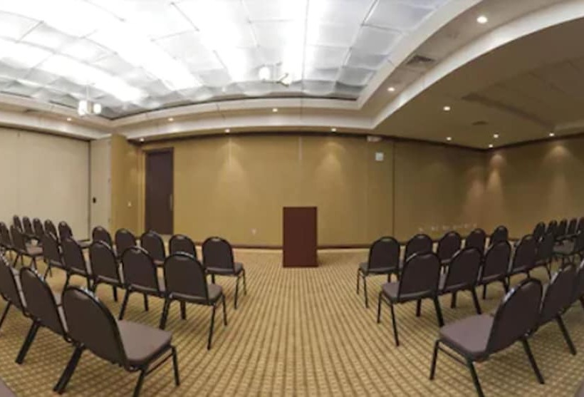 هتل Holiday Inn Macon North, An Ihg