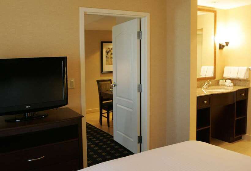 בית מלון כפרי Homewood Suites By Hilton Toronto Airport Corporate Centre