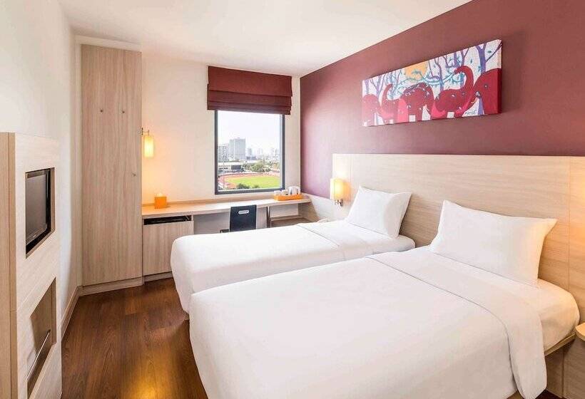 هتل Ibis Bangkok Siam