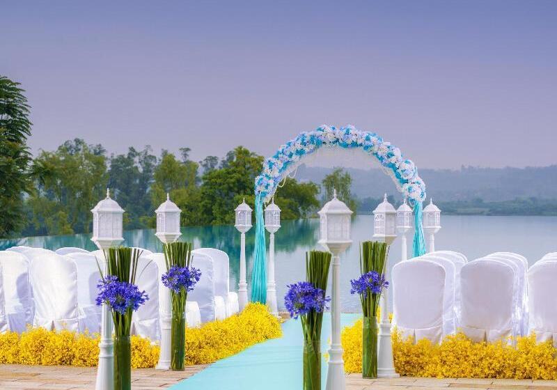 هتل Intercontinental Heilong Lake By Ihg