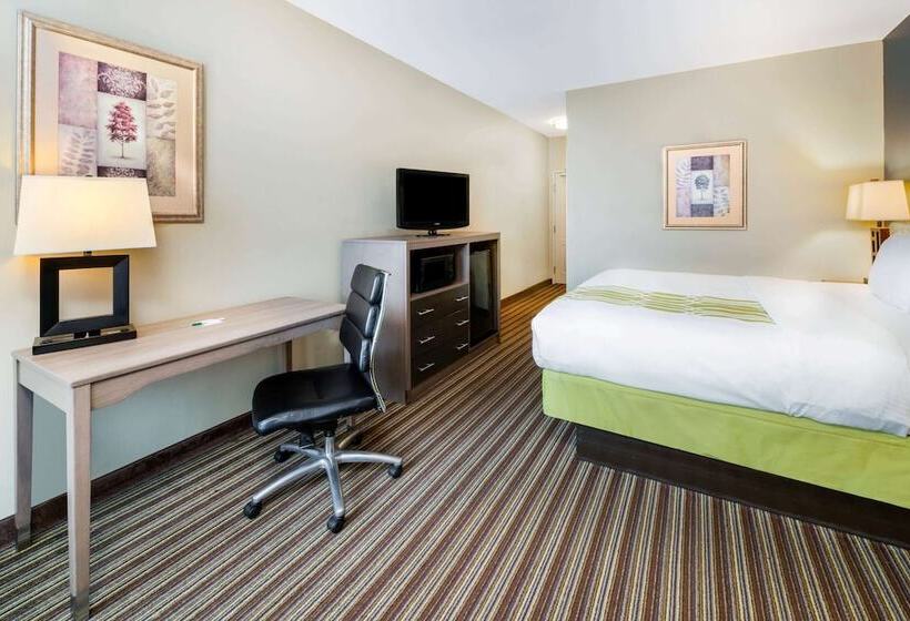 בית מלון כפרי La Quinta Inn & Suites By Wyndham Broussard  Lafayette Area