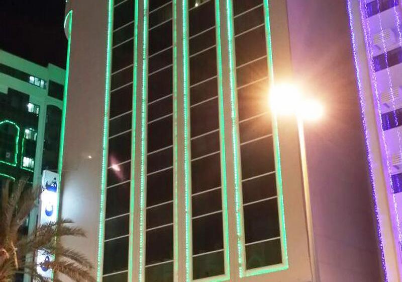هتل Nejoum Al Emarat
