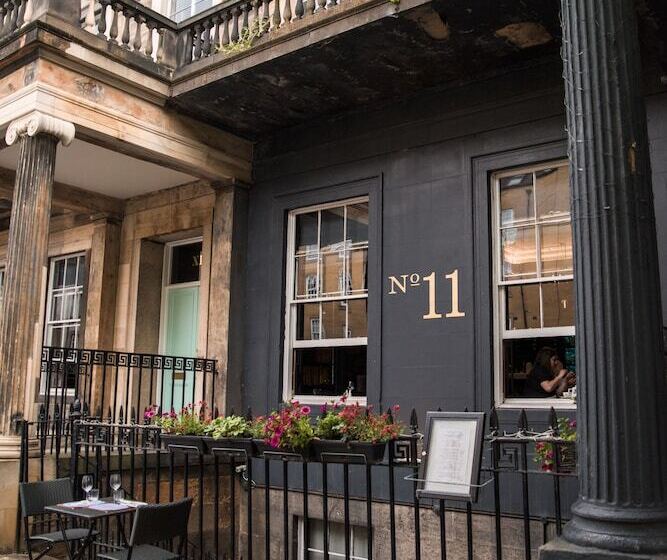 Fotos del hotel No. 11 Boutique  & Brasserie:  18