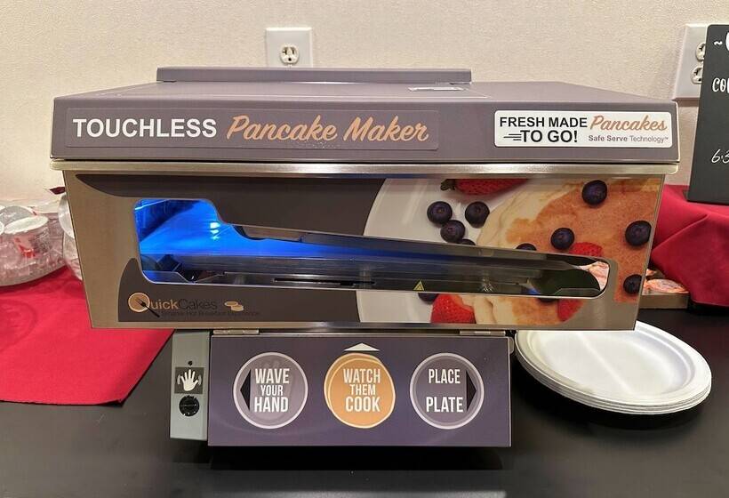 فندق Peppermill Empress Inn