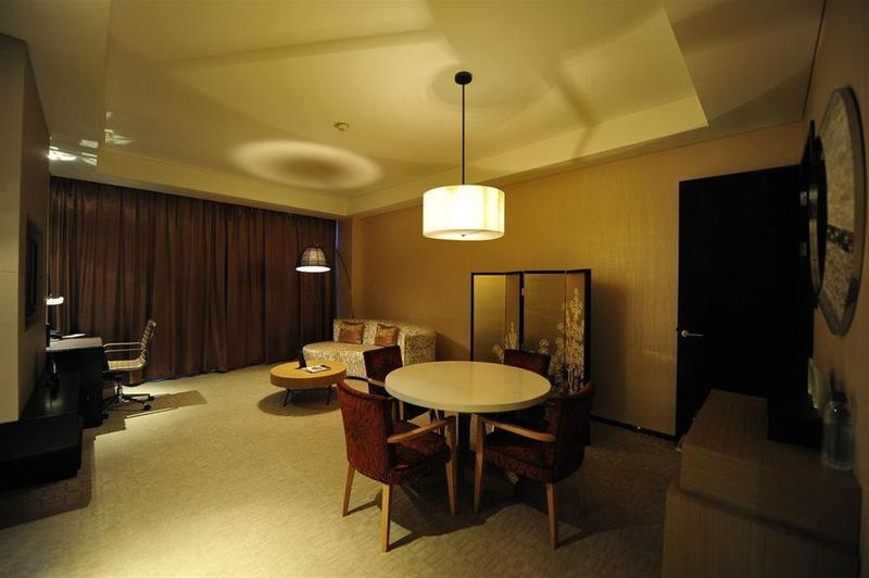 ホテル Renaissance Guiyang