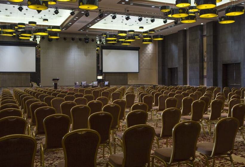 ホテル Renaissance Guiyang