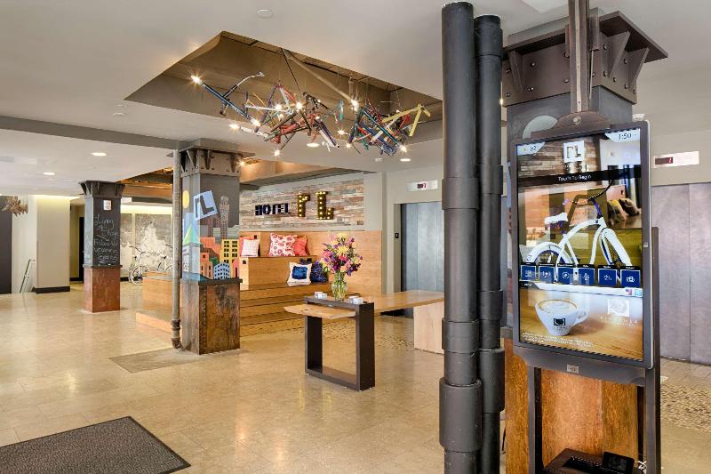 هتل Rl Baltimore Inner Harbor