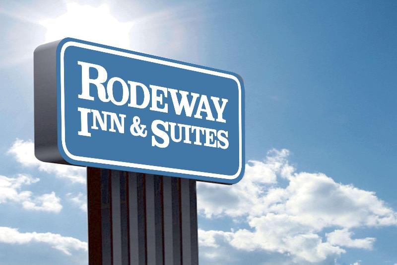 هتل Rodeway Inn & Suites