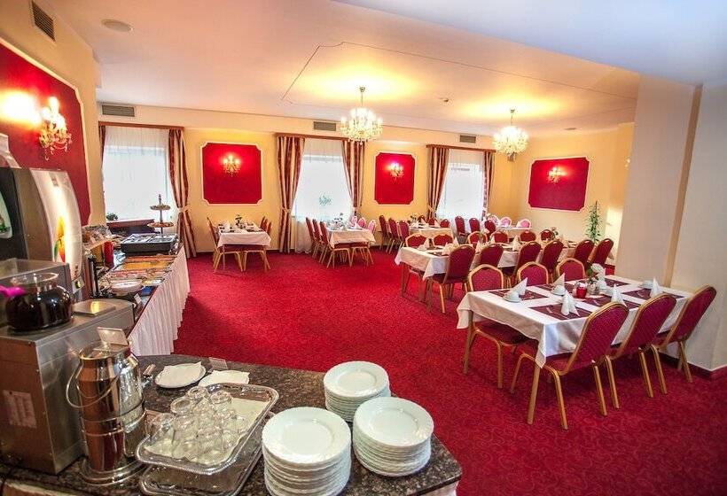 Fotos del hotel Savoy:  25