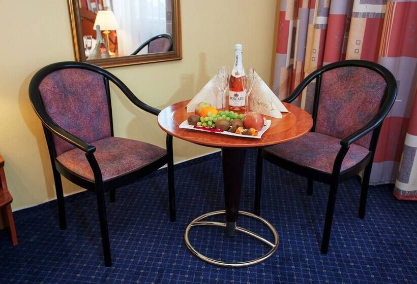 Fotos del hotel Savoy:  13