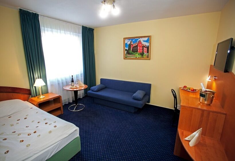 Fotos del hotel Savoy:  3
