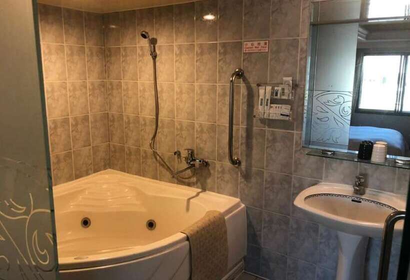 Fotos del hotel The Moon:  13