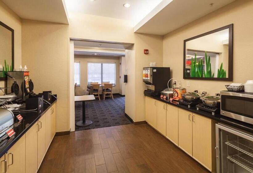 בית מלון כפרי Towneplace Suites Jacksonville Butler Boulevard