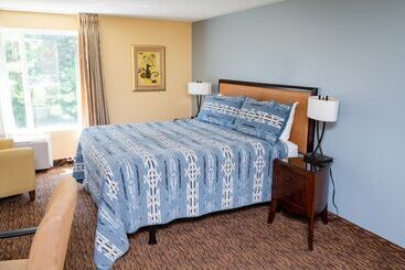מוטל Columbia Gorge Inn