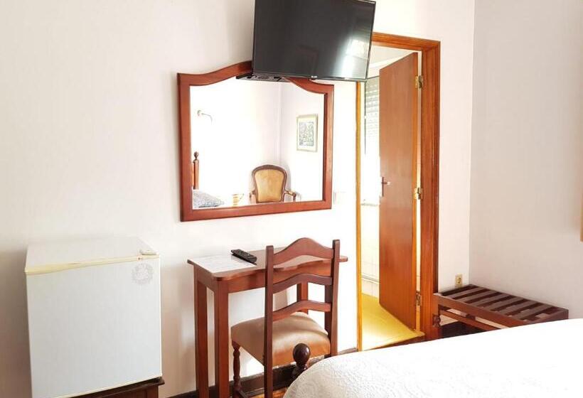 اقامتگاه Pensão David, B&b