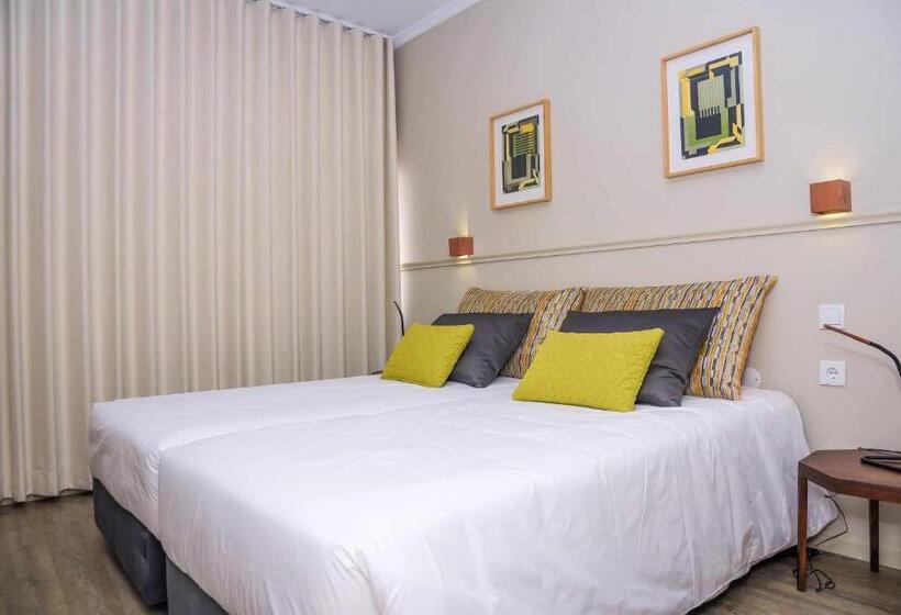 اقامتگاه Singular Porto Aeroporto