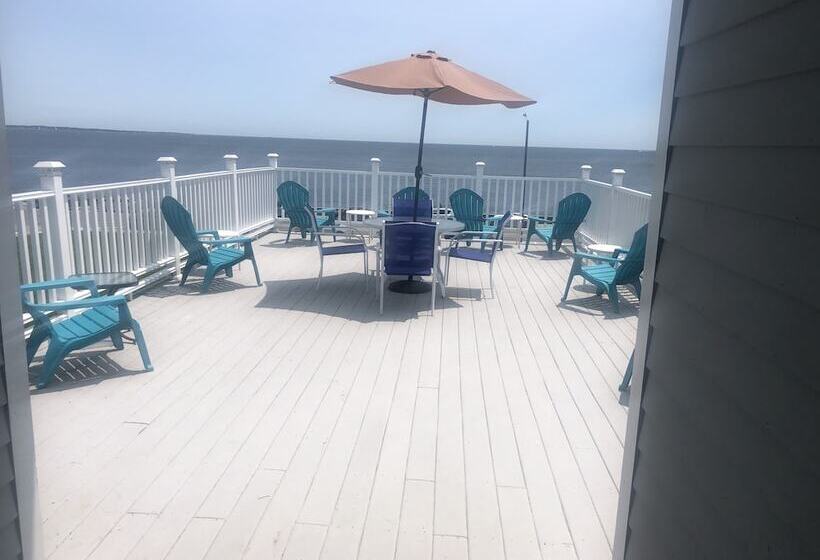 The Atlantic House