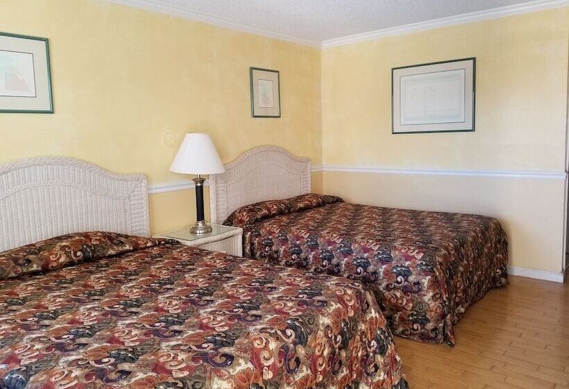 Bay Breeze Motel