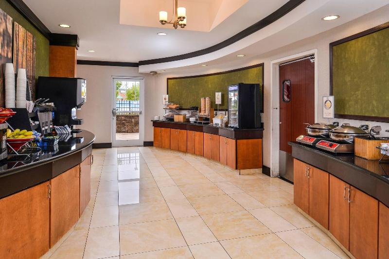 Fairfield Inn And Suites By Marriott Birmingham Pelham/i 65
