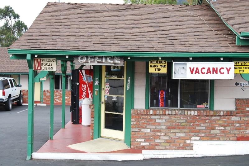 Homestead Motel