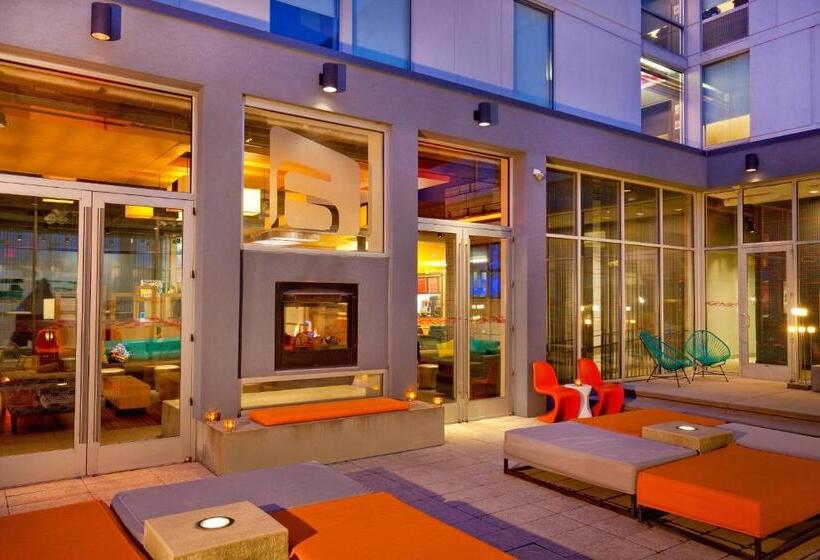 Hotel Aloft Bolingbrook