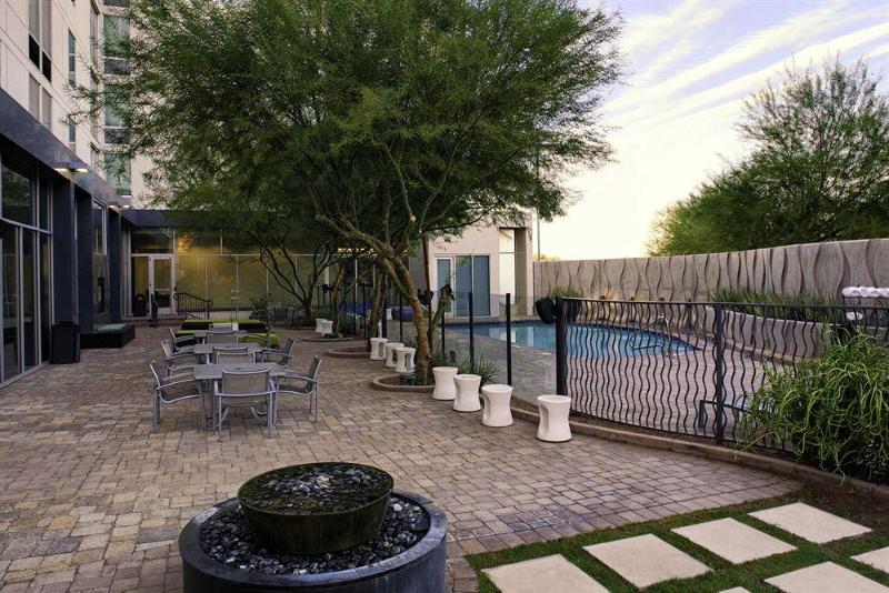 هتل Aloft Tempe