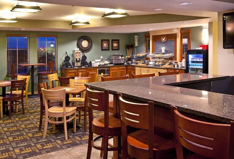 هتل Americinn By Wyndham Anamosa