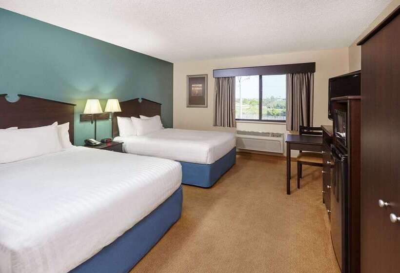 هتل Americinn By Wyndham Green Bay East