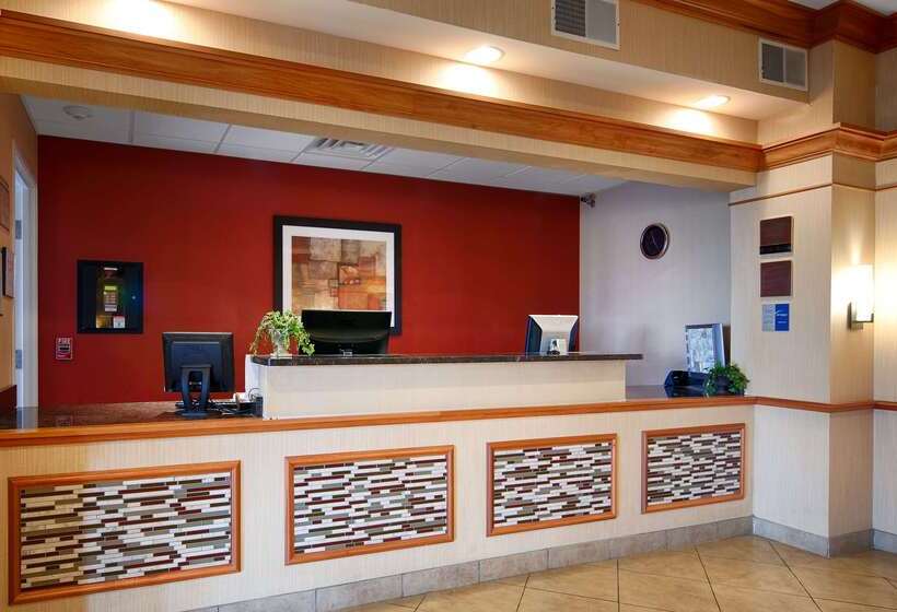 فندق Best Western Plus Pontoon Beach