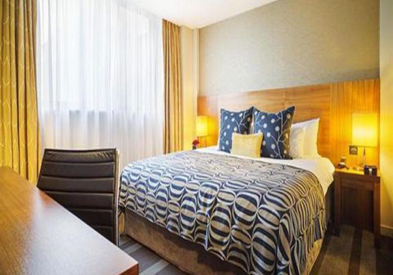 בית מלון כפרי BlueBay Makkah Grand Coral