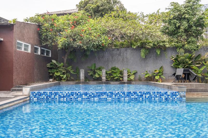 Fotos del hotel Capital O 2239 Hotel Endah Parahyangan:  6