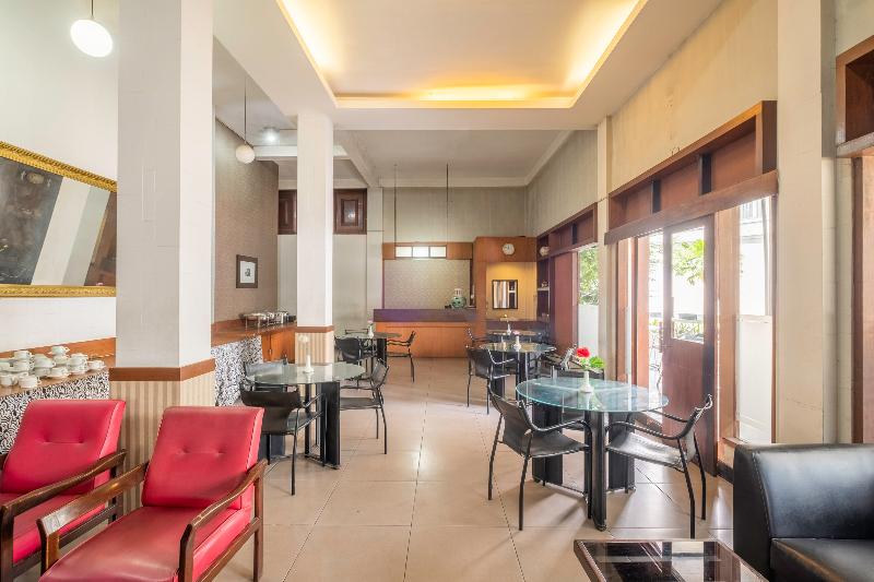 Fotos del hotel Capital O 2239 Hotel Endah Parahyangan:  13