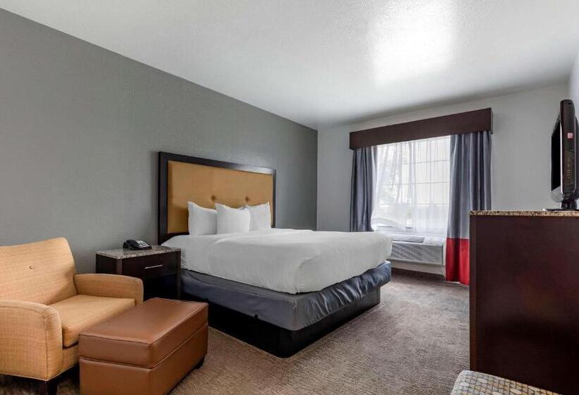 Отель Comfort Inn & Suites Gatesville Near Fort Cavazos