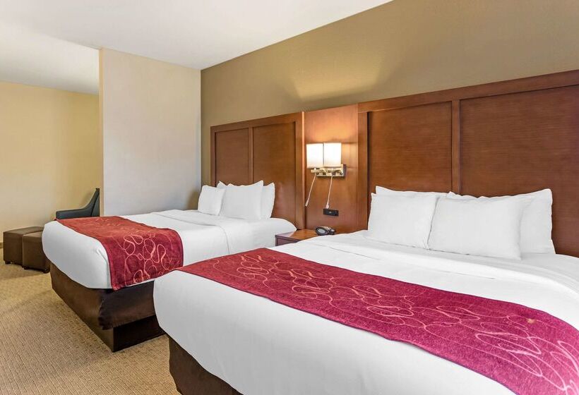 Hotel Comfort Suites South Point  Huntington