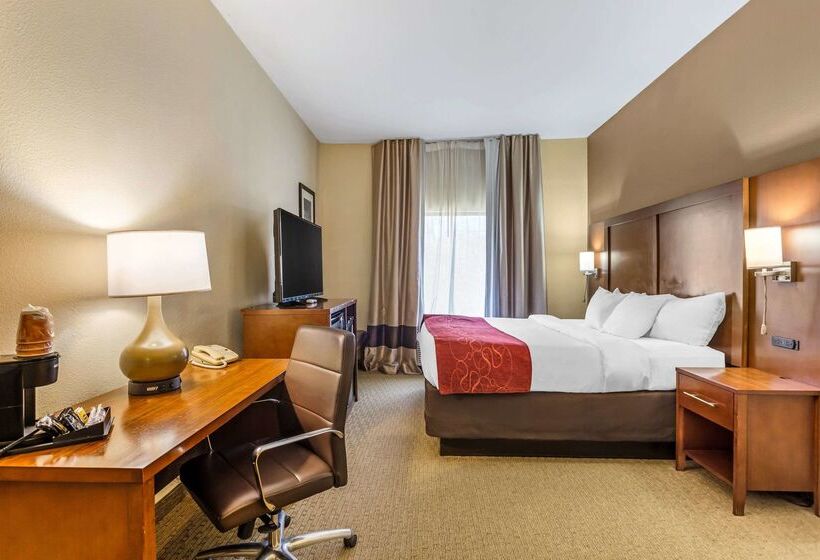 هتل Comfort Suites South Point  Huntington