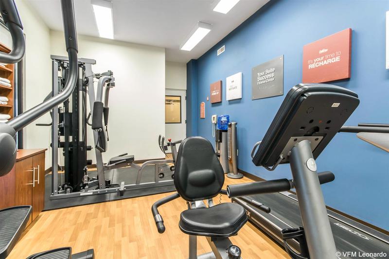 هتل Comfort Suites South Point  Huntington