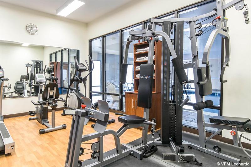 هتل Comfort Suites South Point  Huntington