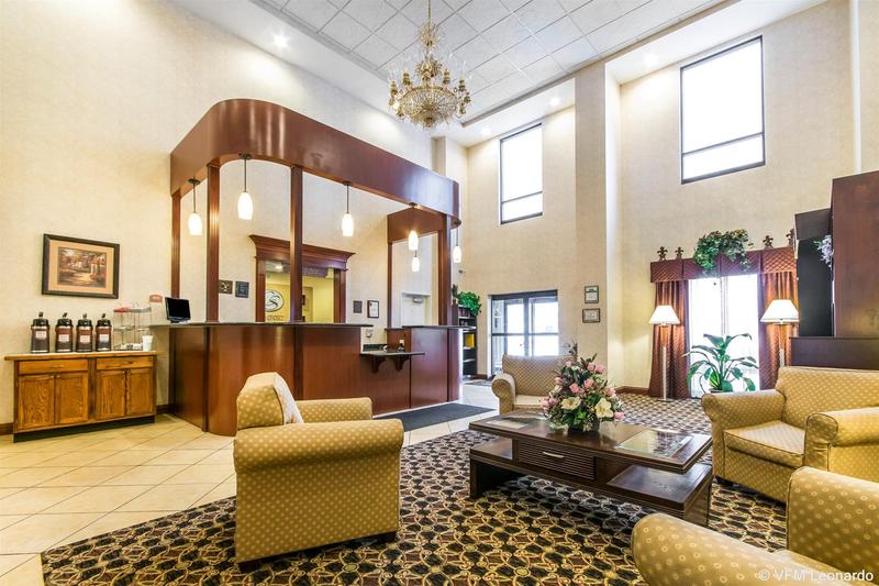 هتل Comfort Suites South Point  Huntington