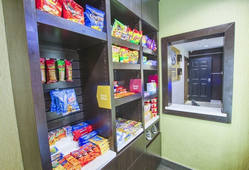 ホテル Comfort Suites Waco North  Near University Area