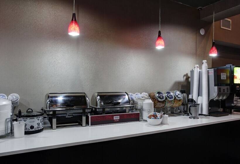 ホテル Comfort Suites Waco North  Near University Area