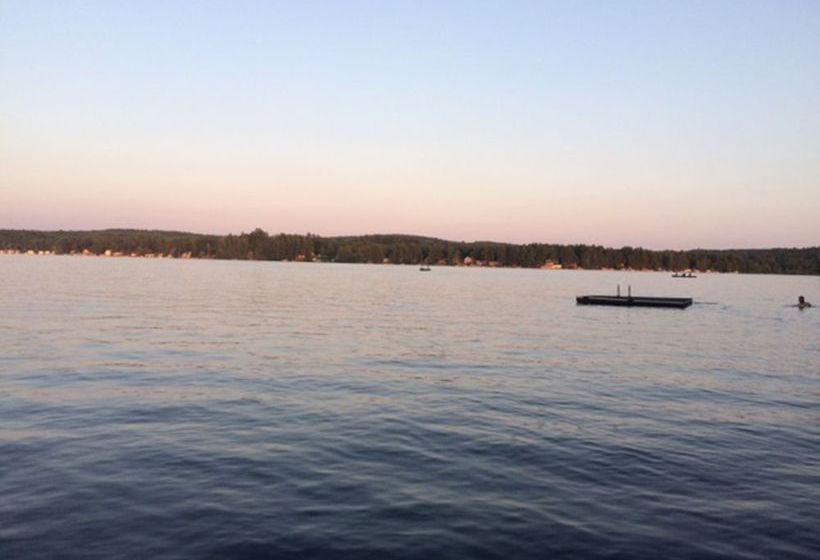 Отель Anchorage At The Lake