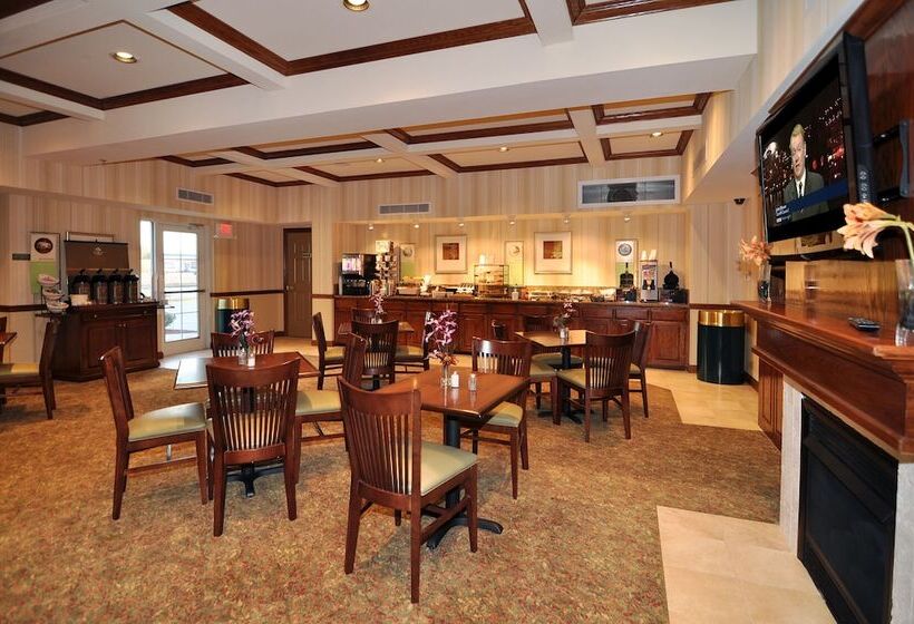 هتل Country Inn & Suites By Radisson, Conway, Ar