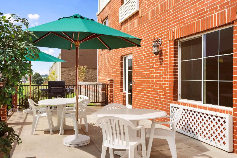 هتل Country Inn & Suites By Radisson, Conway, Ar