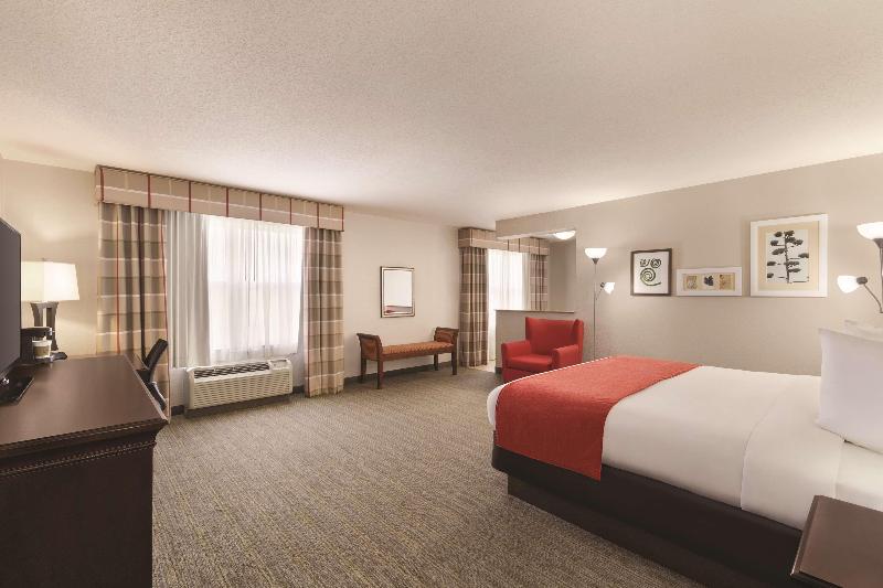 هتل Country Inn & Suites By Radisson, Tampa Airport North, Fl