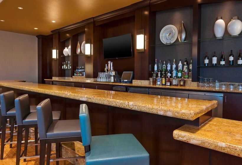 هتل Courtyard Omaha La Vista