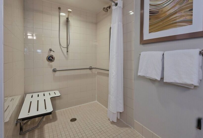 هتل Courtyard Omaha La Vista