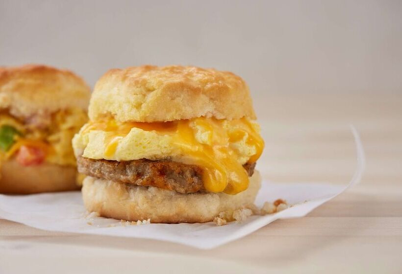 בית מלון כפרי Drury Inn & Suites Baton Rouge