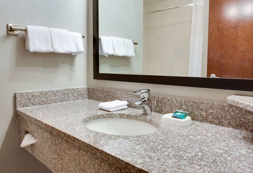 호텔 Drury Inn & Suites Middletown Franklin