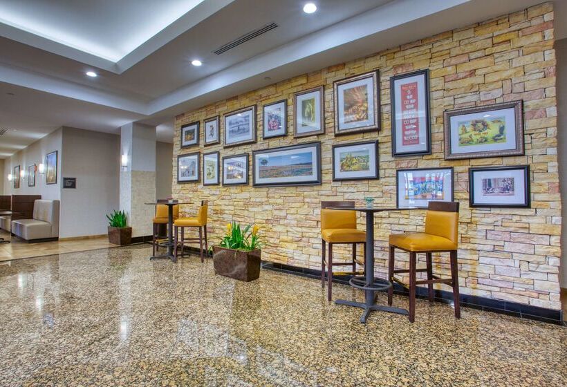 בית מלון כפרי Drury Inn & Suites San Antonio Near La Cantera